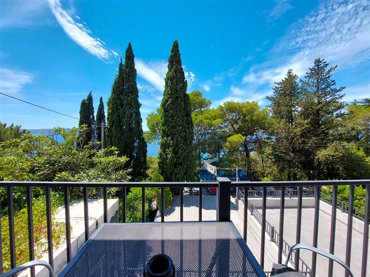 Room S1, for 2 persons