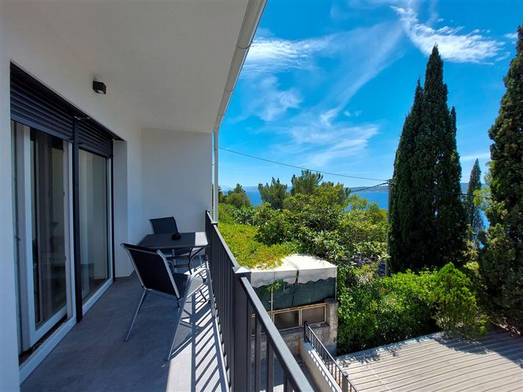 Room S1, for 2 persons