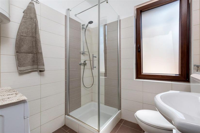 Apartment A3, for 5 persons