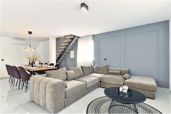 House K1, for 8 persons