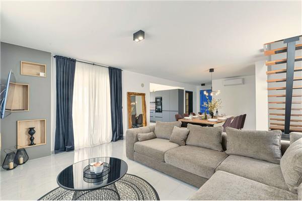 House K1, for 8 persons