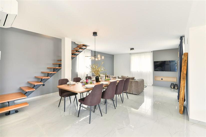 House K1, for 8 persons