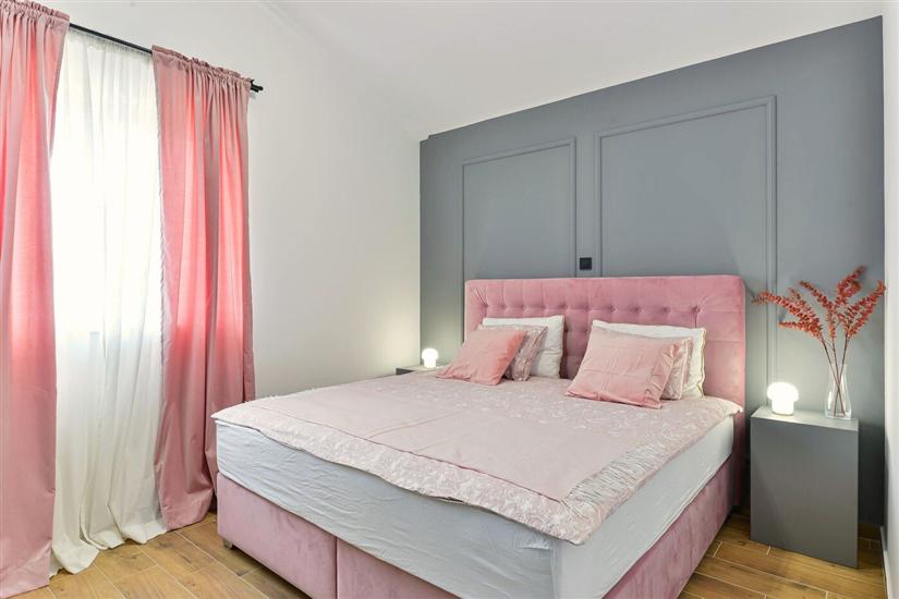 House K1, for 8 persons