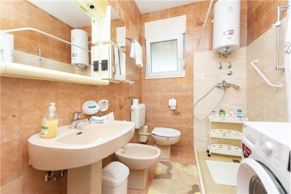 Apartment A1, for 4 persons