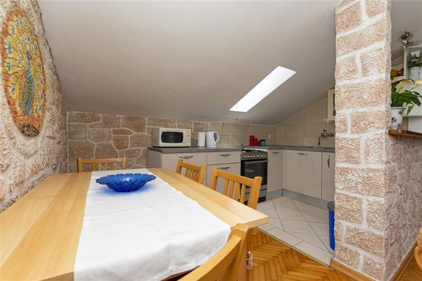 Apartment A1, for 4 persons