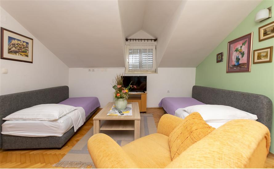Apartment A1, for 4 persons