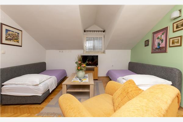 Apartment A1, for 4 persons