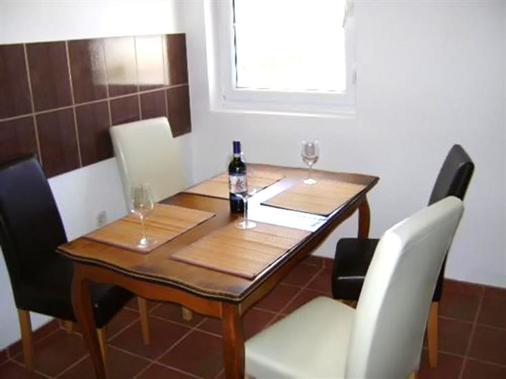 Lägenhet A2, för 4 personer