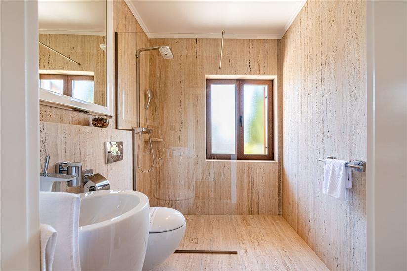 House K1, for 10 persons