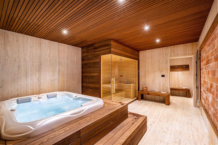 House K1, for 10 persons