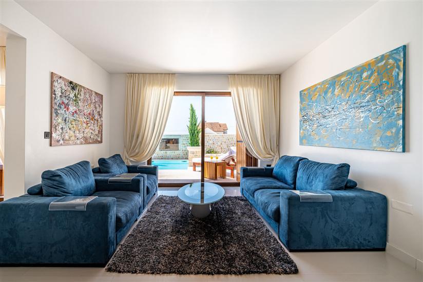 House K1, for 10 persons