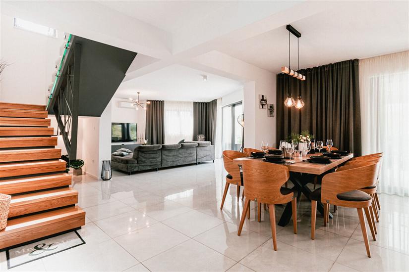 House K1, for 8 persons