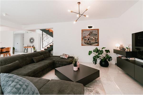 House K1, for 8 persons