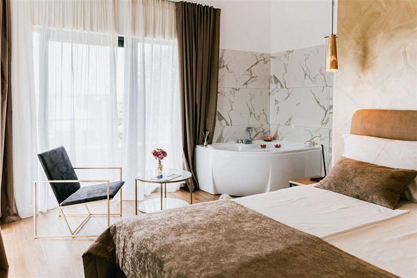 House K1, for 8 persons