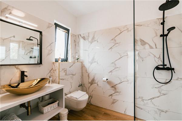 House K1, for 8 persons