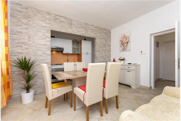 Apartment A2, for 3 persons