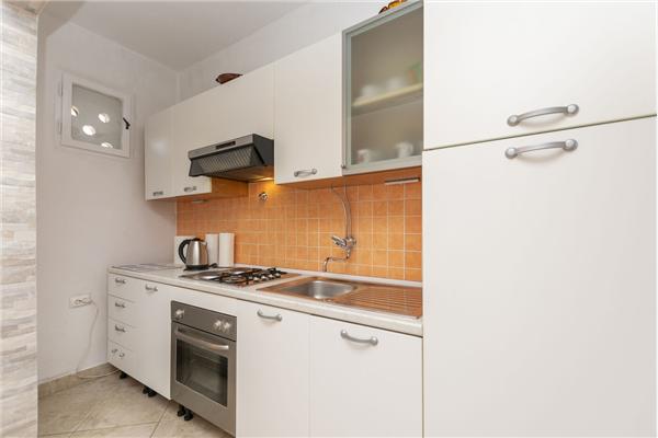 Apartment A2, for 3 persons