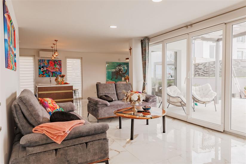 House K1, for 8 persons