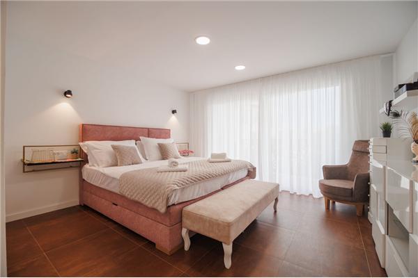 House K1, for 8 persons