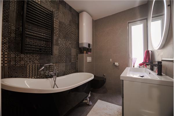 House K1, for 8 persons