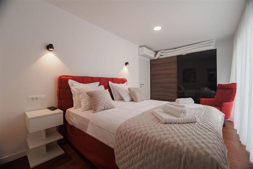 House K1, for 8 persons