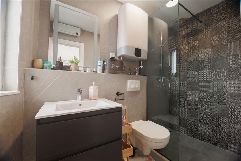 House K1, for 8 persons