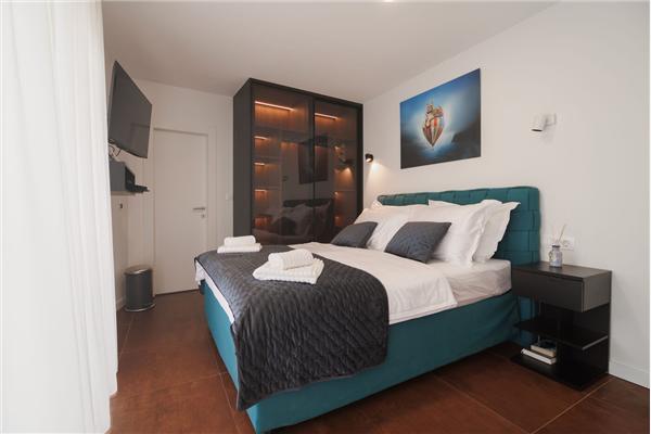 House K1, for 8 persons