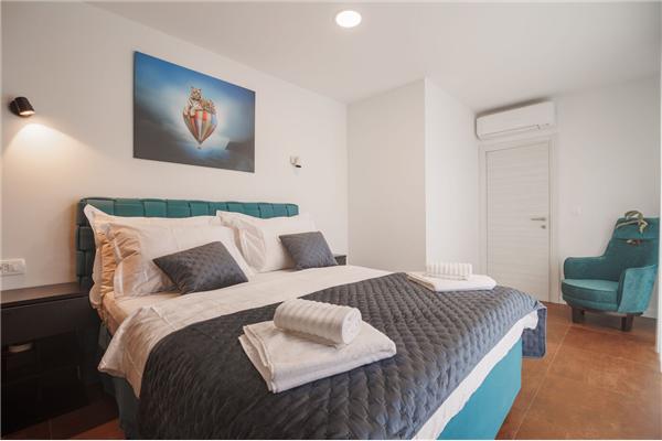 House K1, for 8 persons