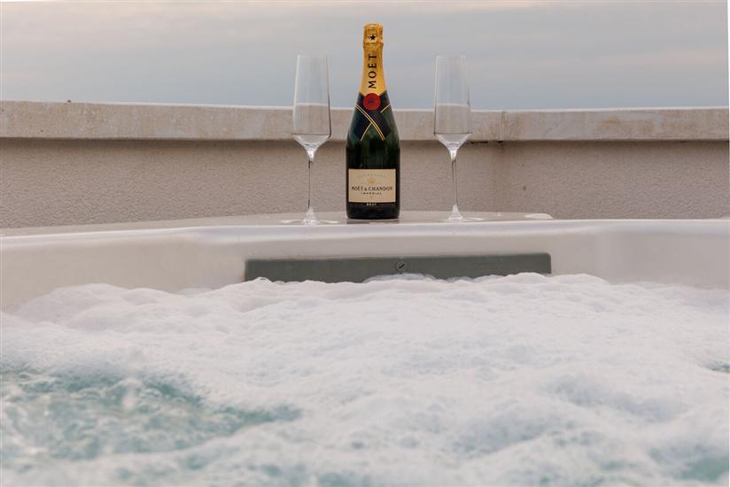 House K1, for 8 persons