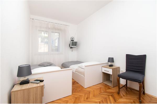Apartment A1, for 6 persons