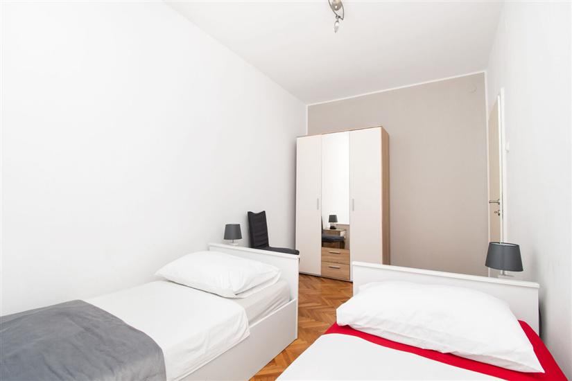 Apartment A1, for 6 persons