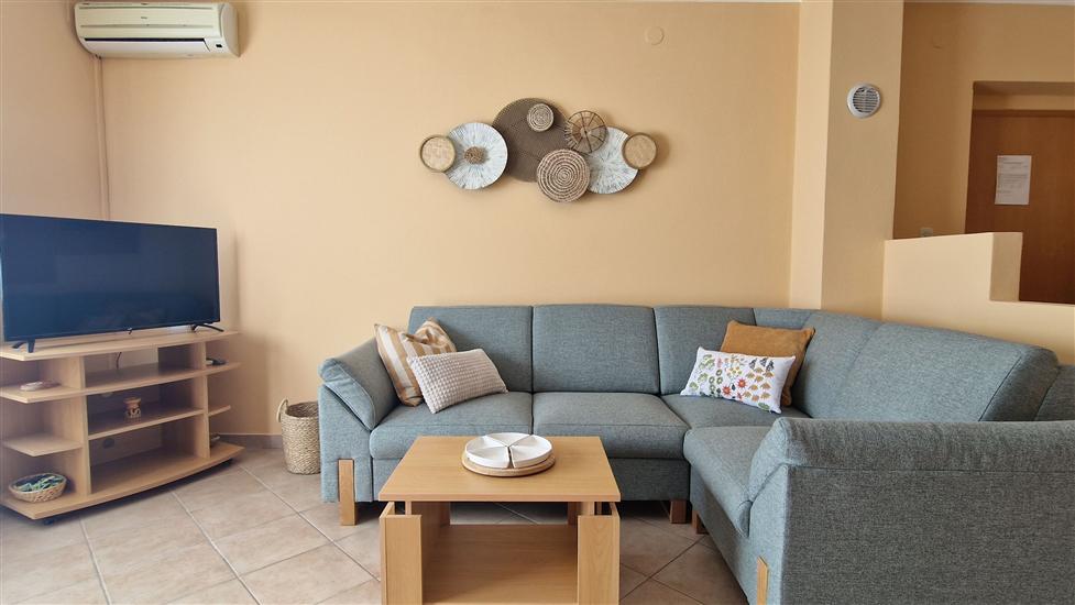 Apartment A1, for 3 persons