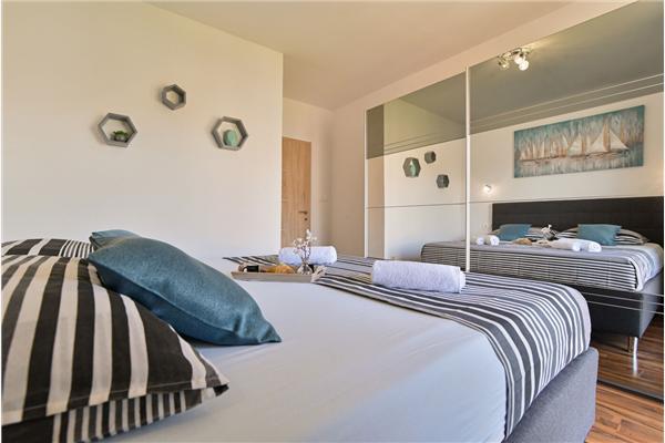 Apartment A1, for 8 persons