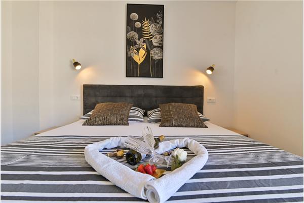 Apartment A1, for 8 persons