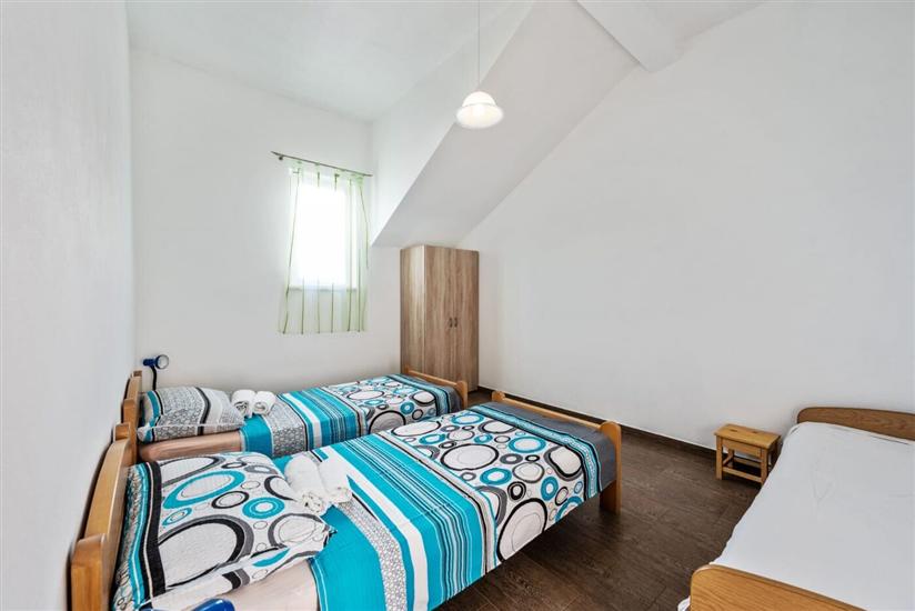 House K1, for 8 persons