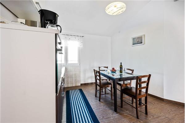 House K1, for 8 persons