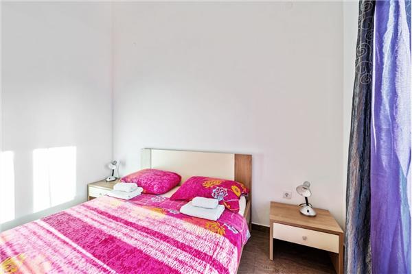 House K1, for 8 persons