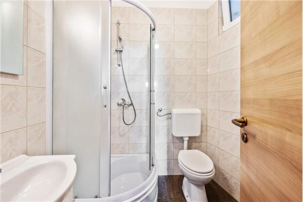 House K1, for 8 persons