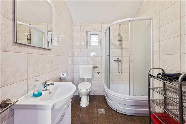 House K1, for 8 persons