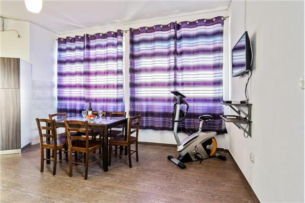 House K1, for 8 persons