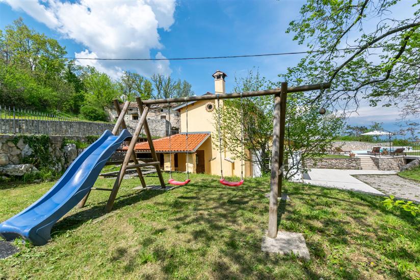 House Rada i  Stanisav