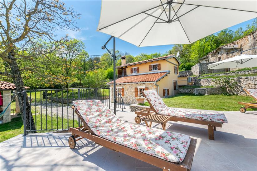 House Rada i  Stanisav