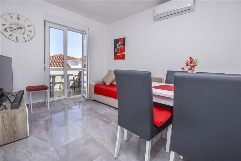 Apartment A4, for 5 persons