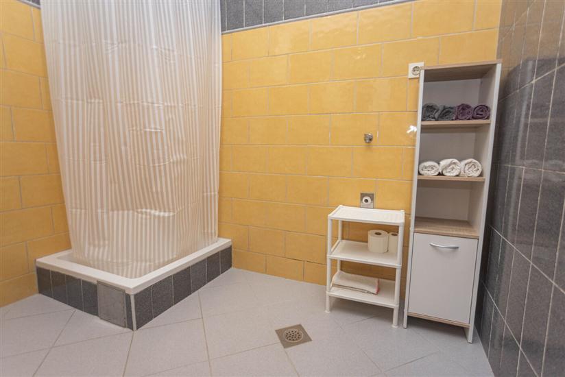 Apartman A2, za 4 osoba/e