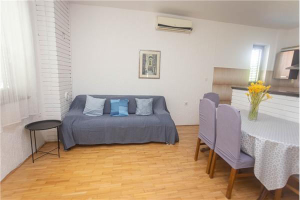 Apartman A2, za 4 osoba/e