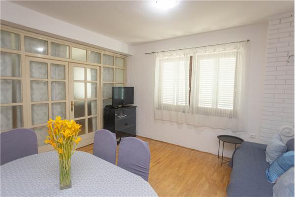 Apartman A2, za 4 osoba/e