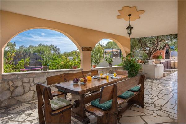 House K1, for 11 persons