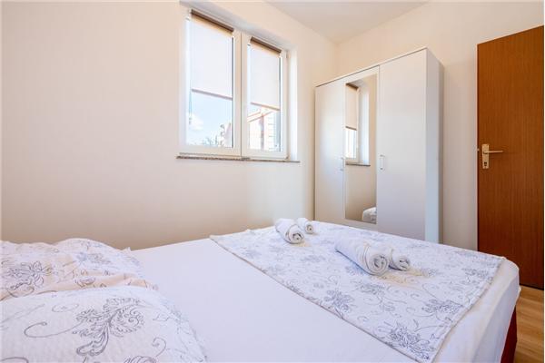 Apartment A2, for 6 persons