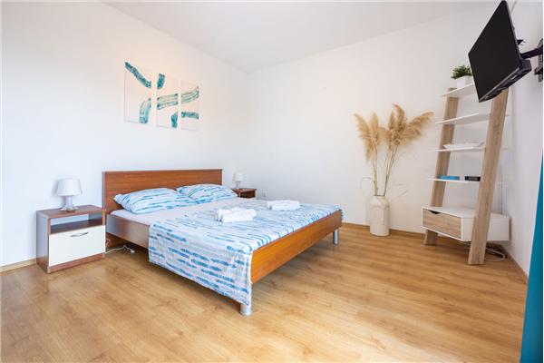 Apartment A2, for 6 persons