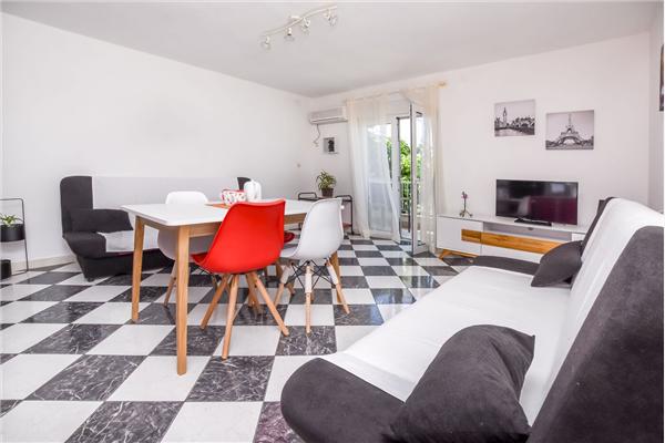 Apartment A1, for 4 persons